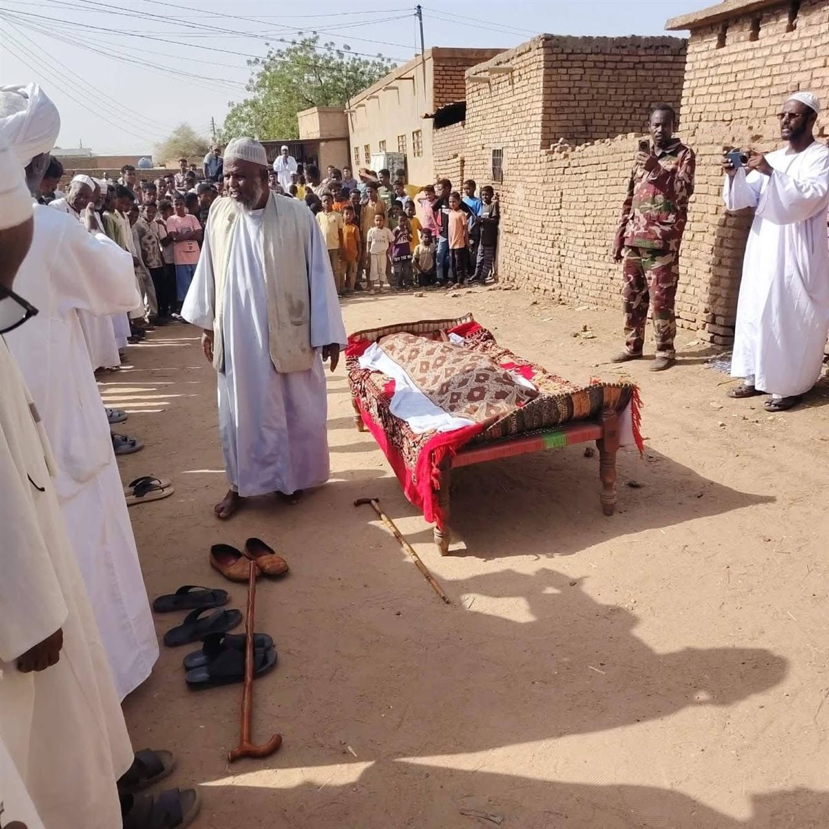 &nbsp;نبش قبر الشيخ محمد أحمد الفكي