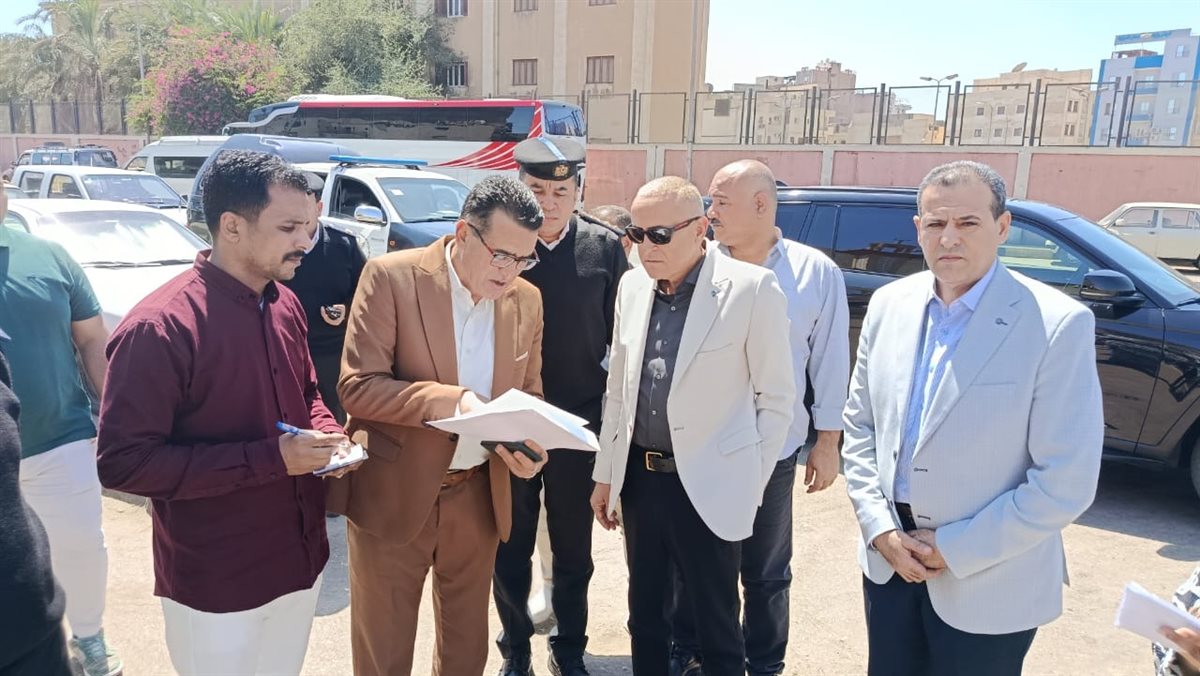 جولة محافظ الأقصر بالسوق&nbsp;