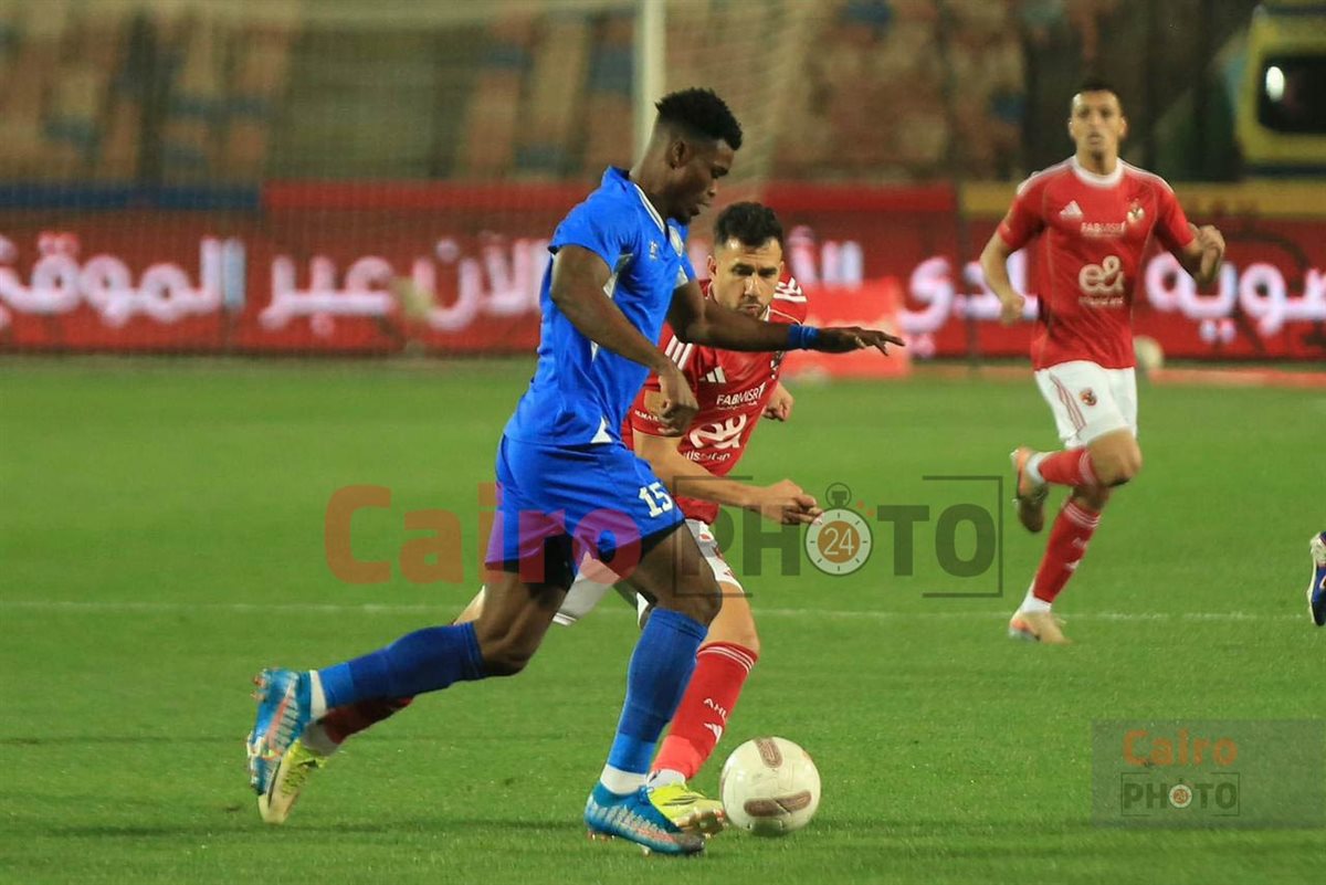 مباراة الأهلي وسموحة في الدوري الممتاز