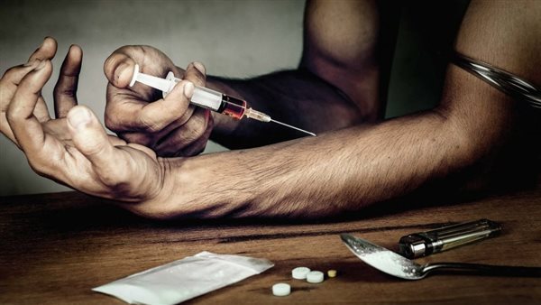 رقم الخط الساخن لعلاج الإدمان مجانا