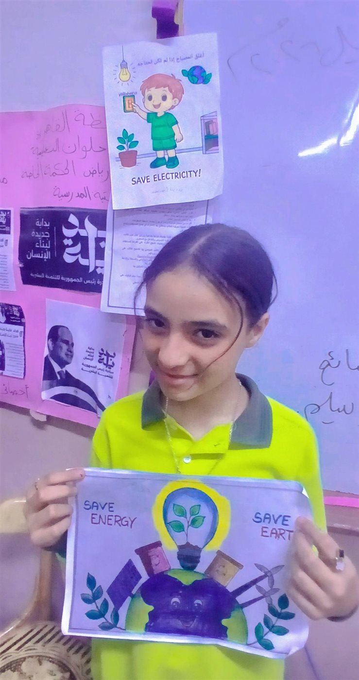 طلاب القاهرة يشاركون في مبادرة ابدأ بنفسك