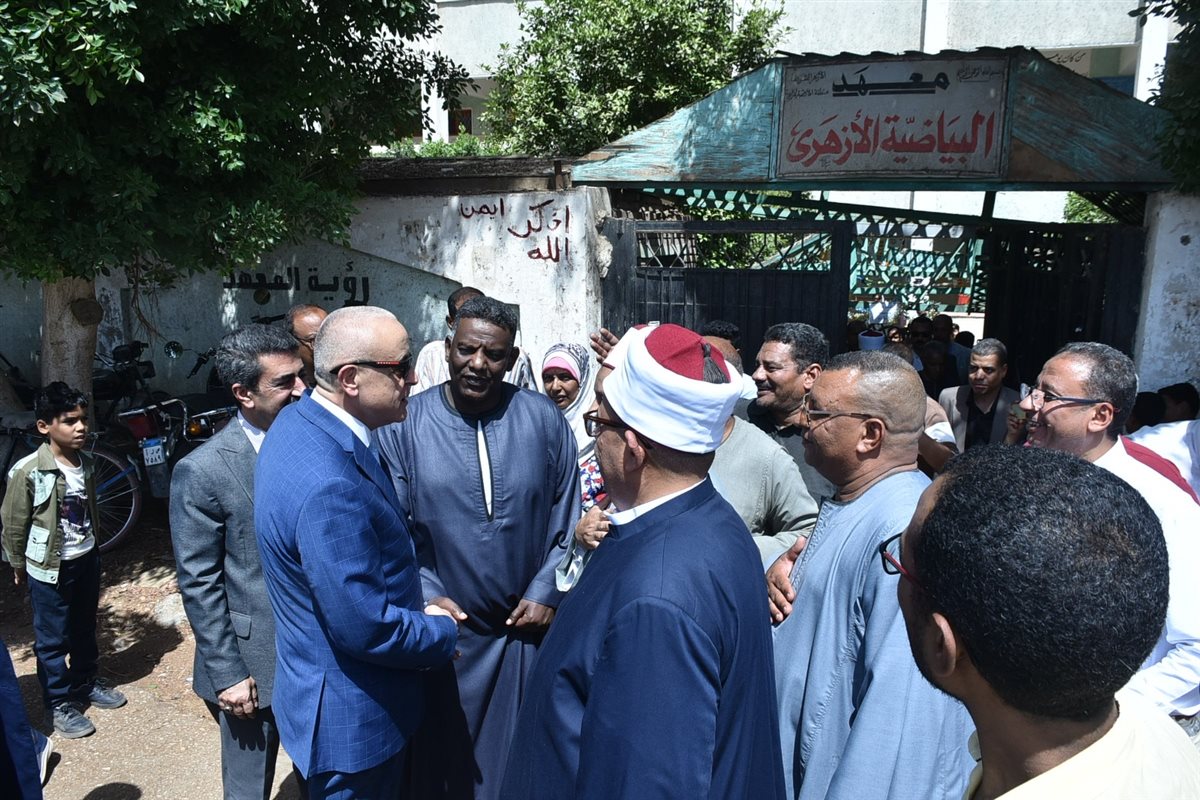 محافظ الأقصر يكرم حفظة القرآن الكريم&nbsp;