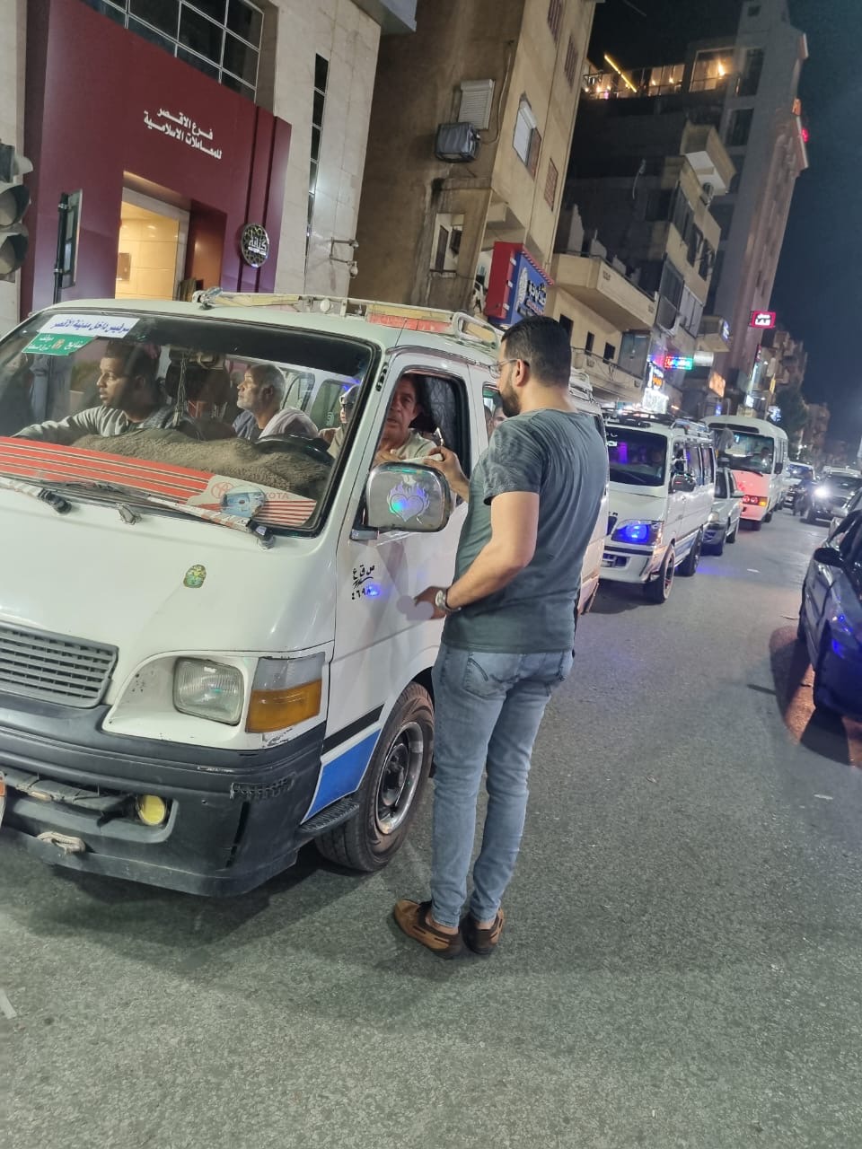 حملات على سيارات السيرفيس&nbsp;