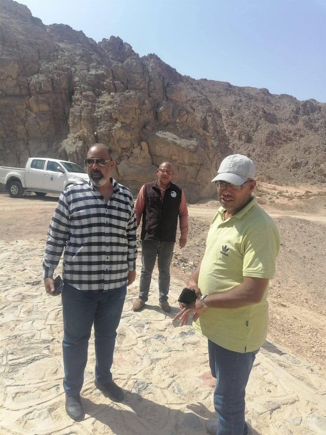 لجنة لتفقد اعمال الحماية بالبحر الأحمر 
