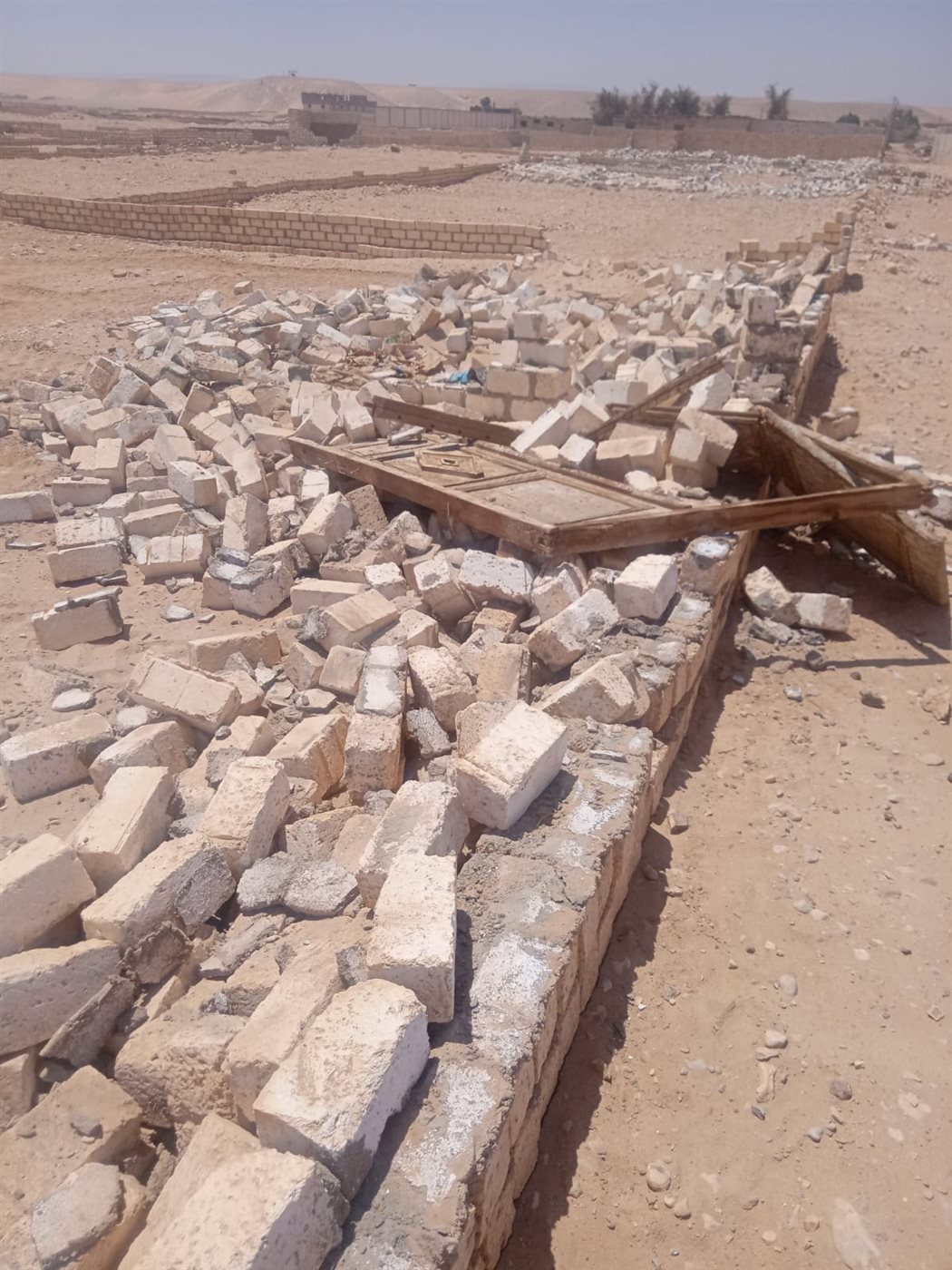 جهود مكثفة لإزالة التعديات بالطود