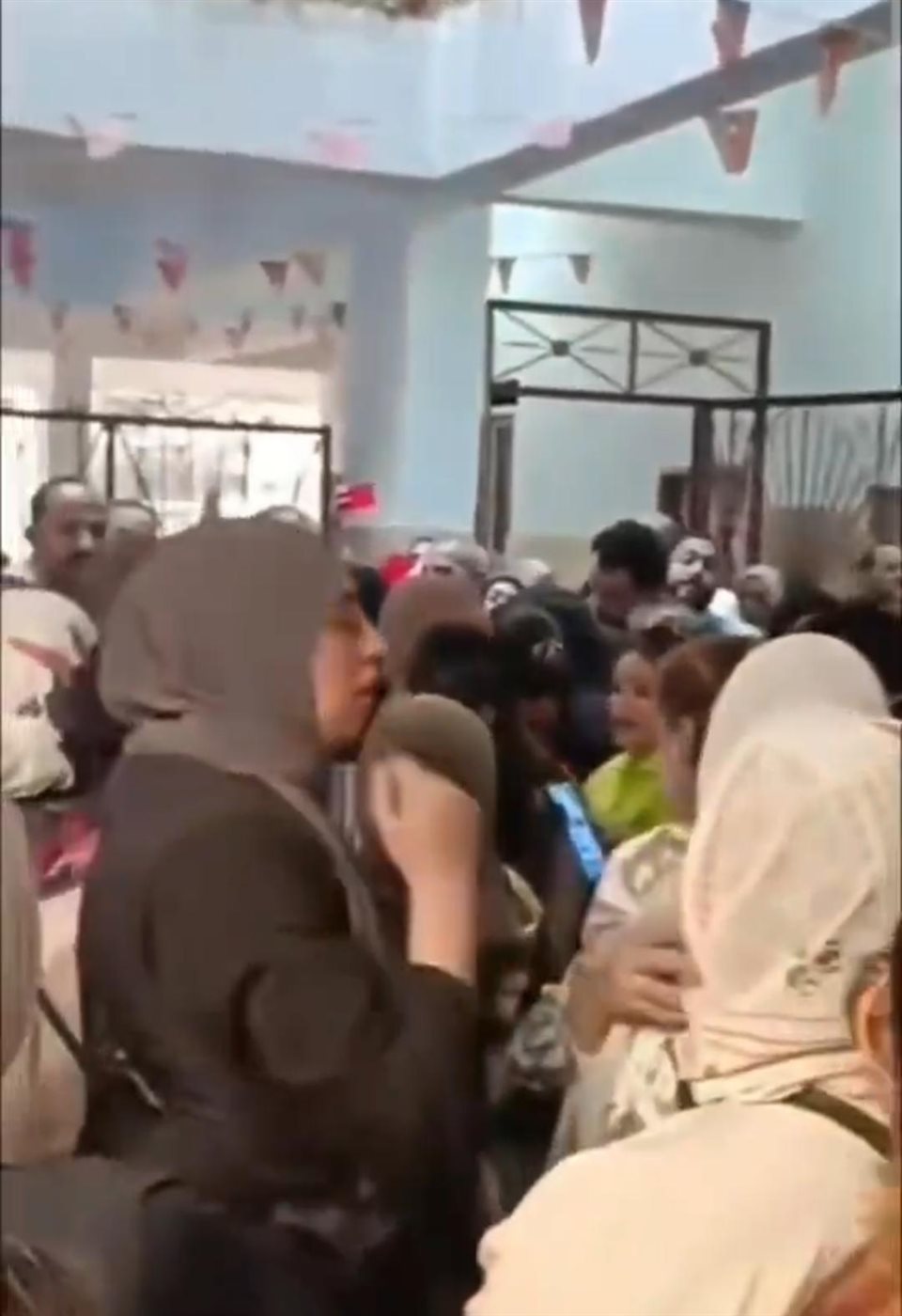جانب من الفيديو المتداول