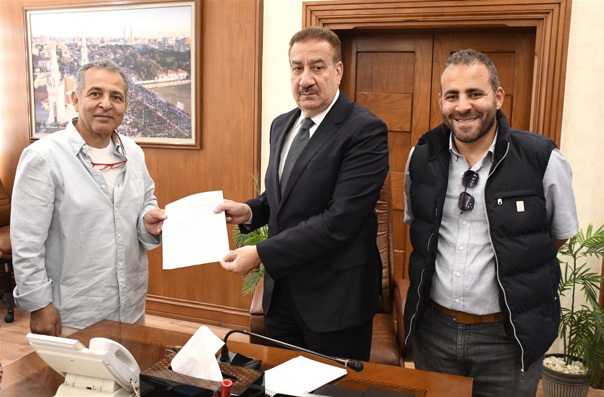 محافظ بورسعيد 