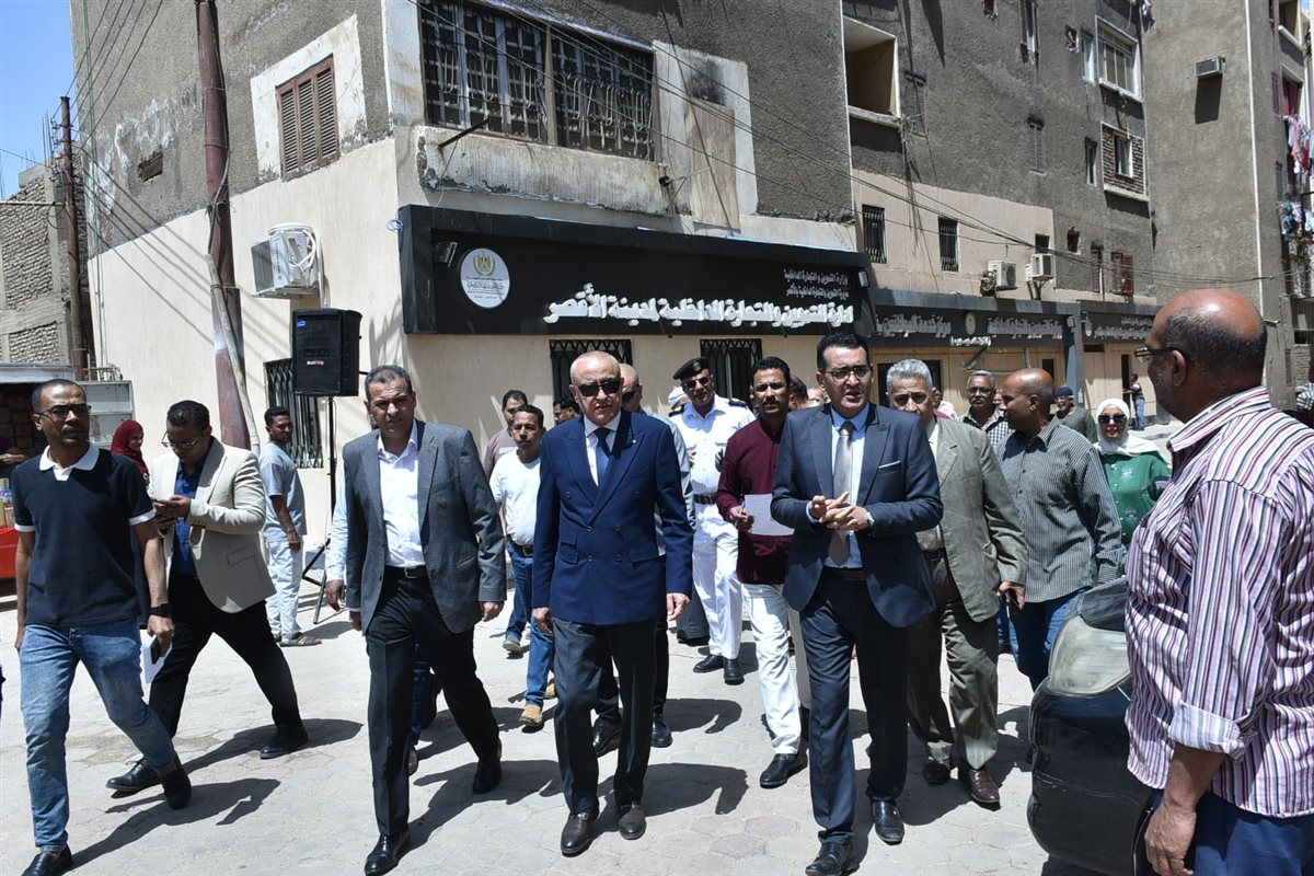 محافظ الأقصر يفتتح سوق اليوم الواحد