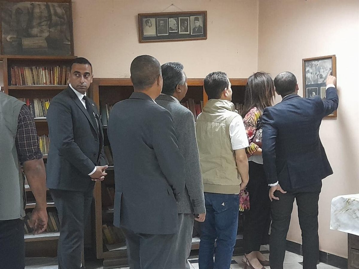 جولة وزيرة الثقافة في قصر العقاد بـ أسوان