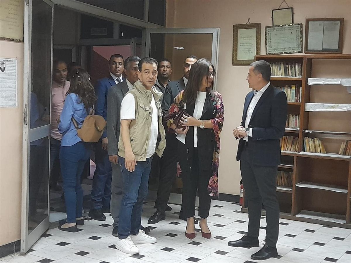 جولة وزيرة الثقافة في قصر العقاد بـ أسوان