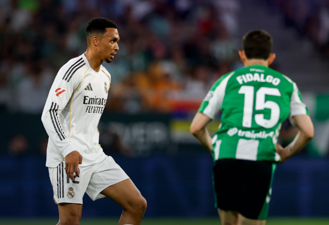 مباراة ريال مدريد وريال بيتيس في الدوري الإسباني