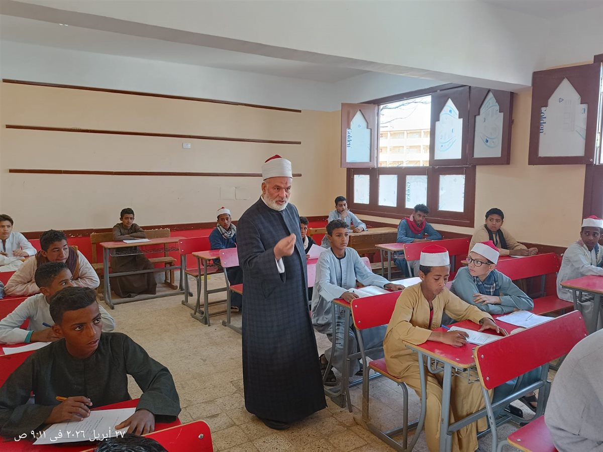 رئيس منطقة سوهاج الأزهرية
