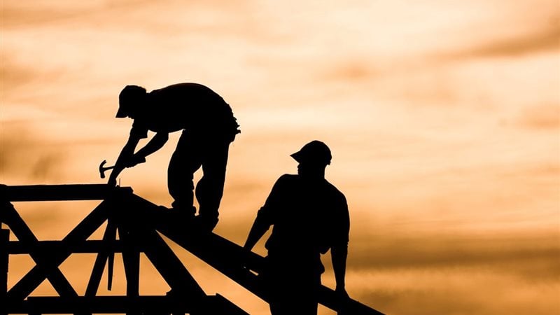 متى يحصل الموظفون على إجازة عيد العمال 2026؟