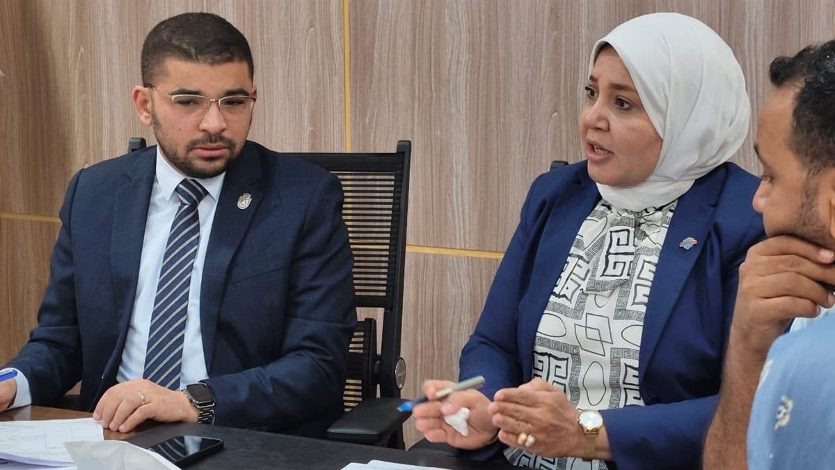 اجتماع هيئة الرعاية والتأمين الصحي بالأقصر