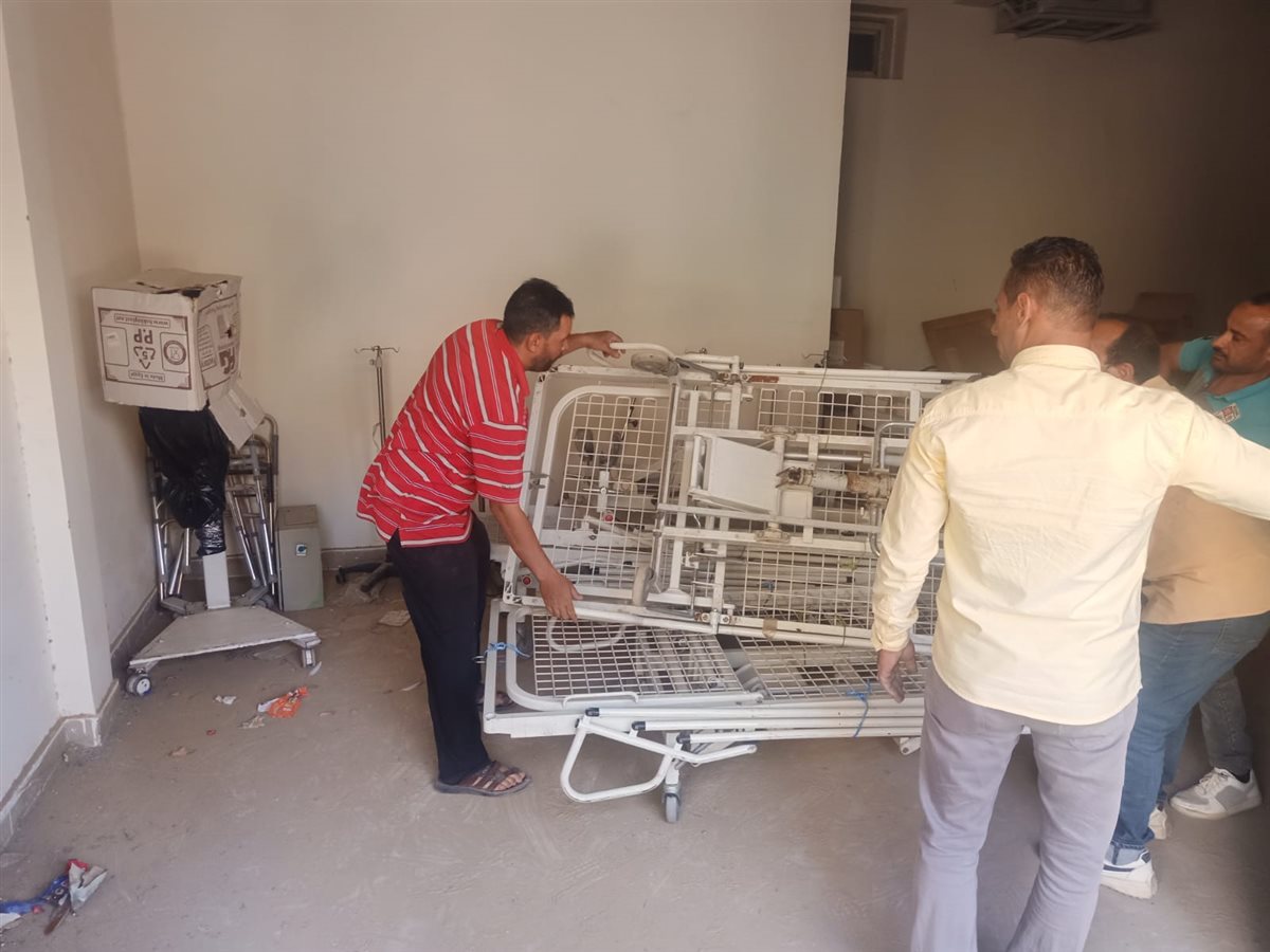 &nbsp;مرسال تدعم كلية الطب بجامعة الوادي الجديد بمستلزمات وأسرة طبية متنوعة