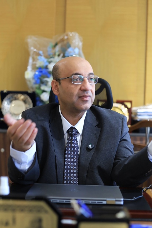 الدكتور أيمن بهاء الدين خلال الحوار