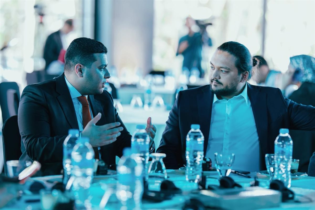 قيادات الشركة أثناء المؤتمر الصحفي&nbsp;