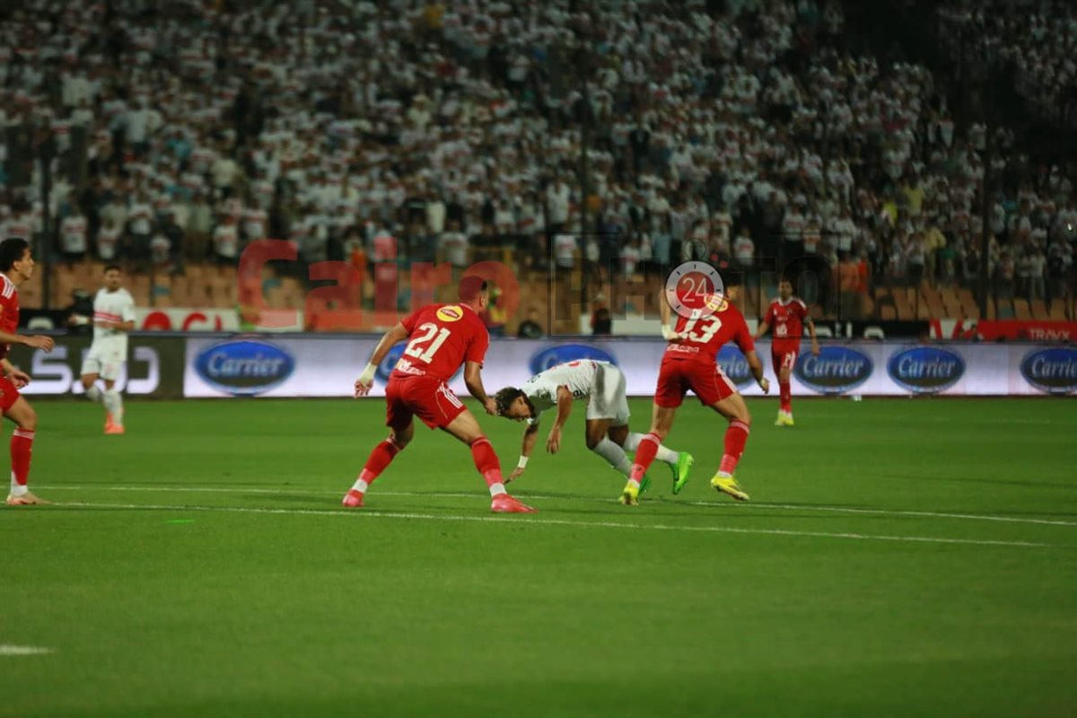 مباراة الأهلي والزمالك في الدوري الممتاز
