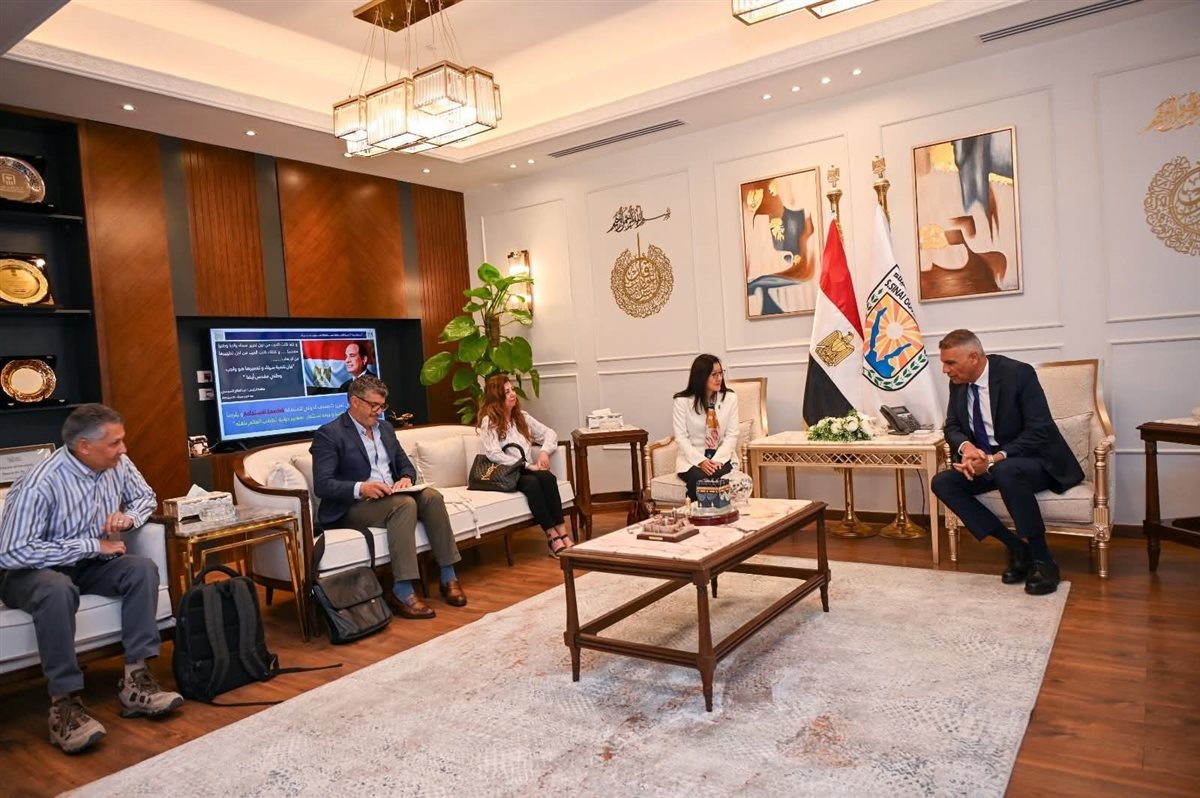 محافظ جنوب سيناء يلتقي ممثل برنامج الأمم المتحدة الإنمائي 