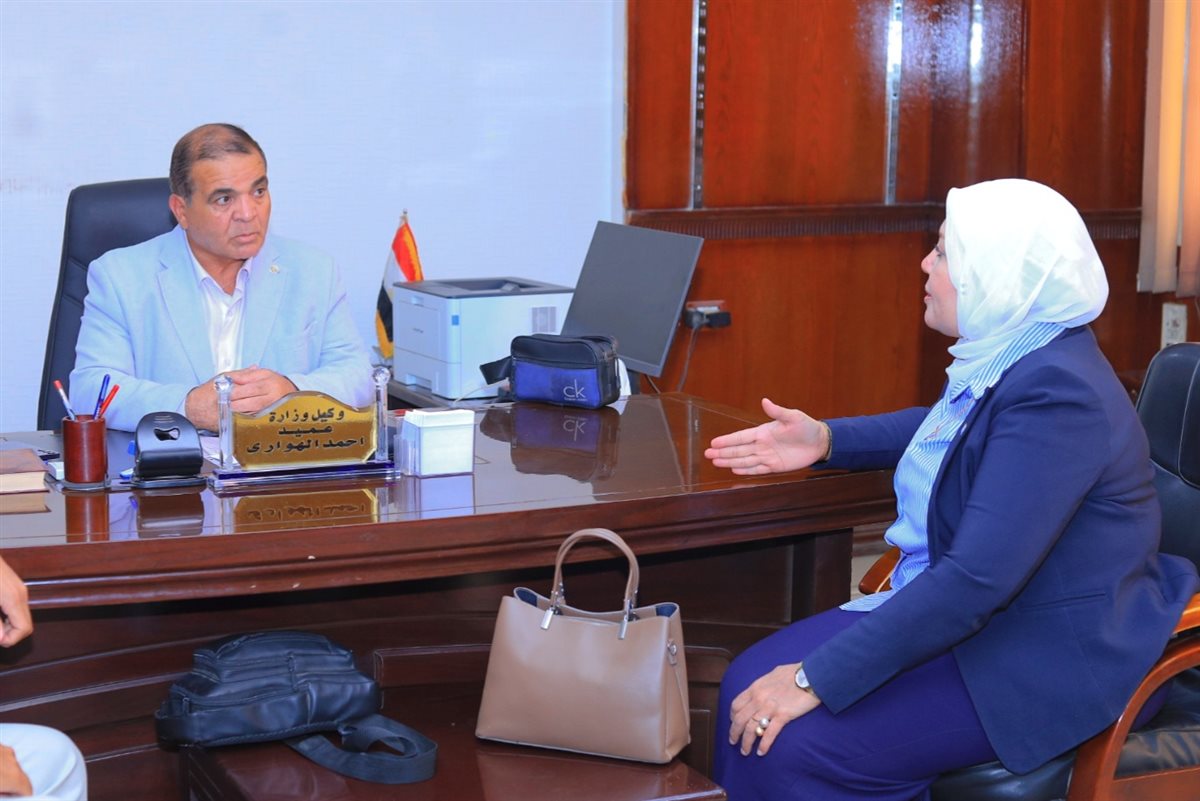 افتتاح 4 مقرات جديدة لتجديد بطاقات التأمين الصحي الشامل في إسنا لتخفيف الزحام