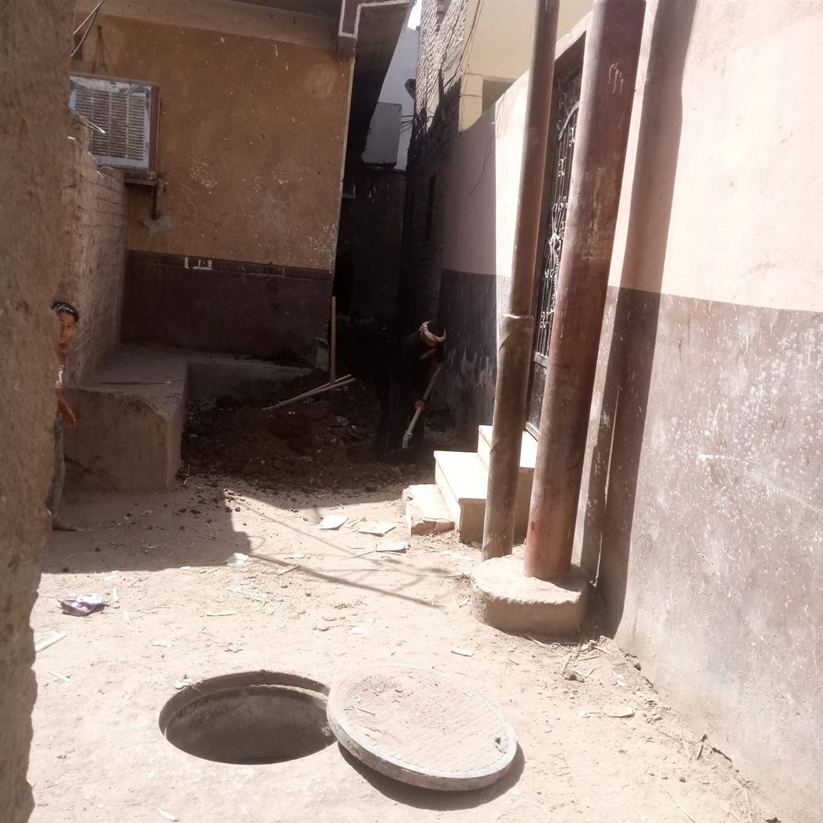 استئناف أعمال الصرف الصحي بالزينية&nbsp;