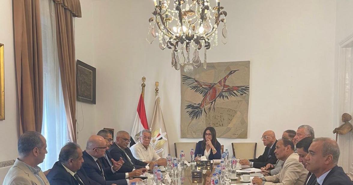 وزيرة الثقافة