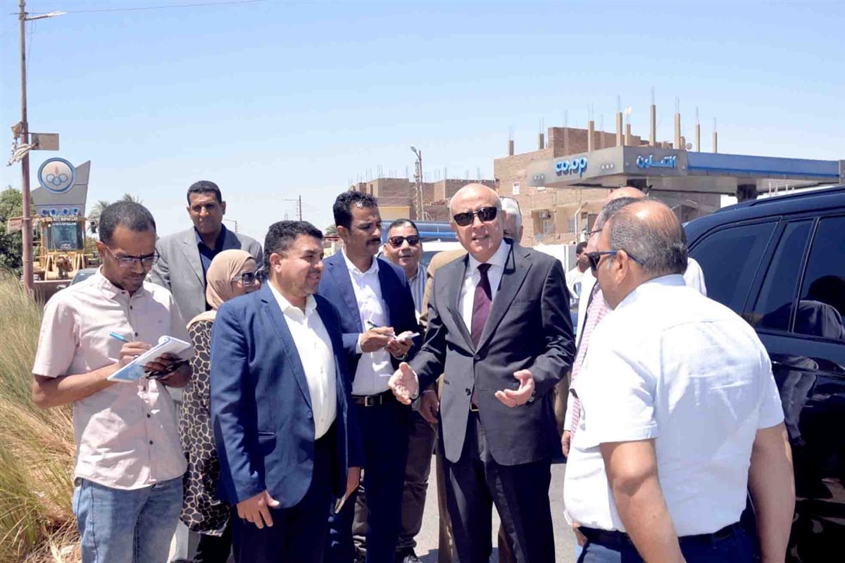 جولة محافظ الأقصر بالقرنة