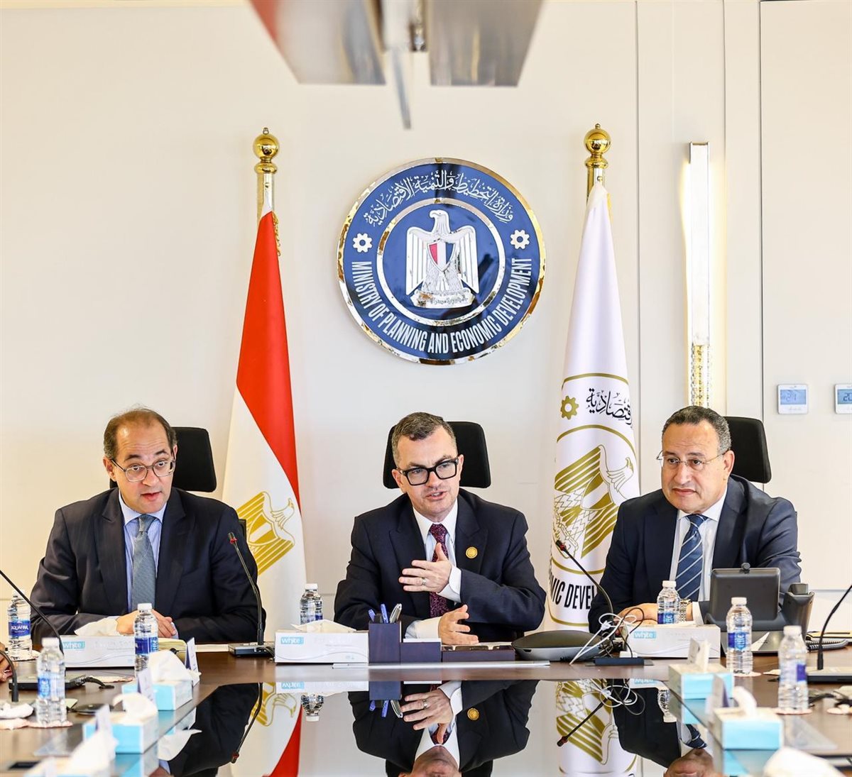 3 وزراء يبحثون دعم الجامعات