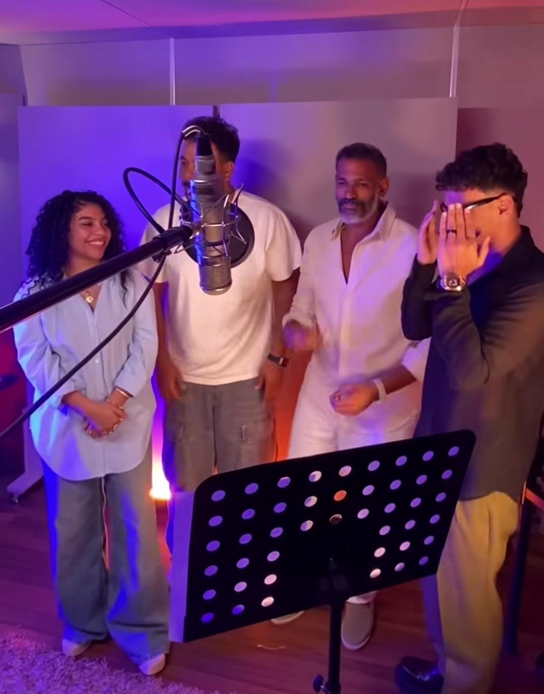 رفقة حودة بندق.. مصطفى غريب ودنيا سامي يقدما أغنية في حاجة غلط بفيلم الكلام على إيه