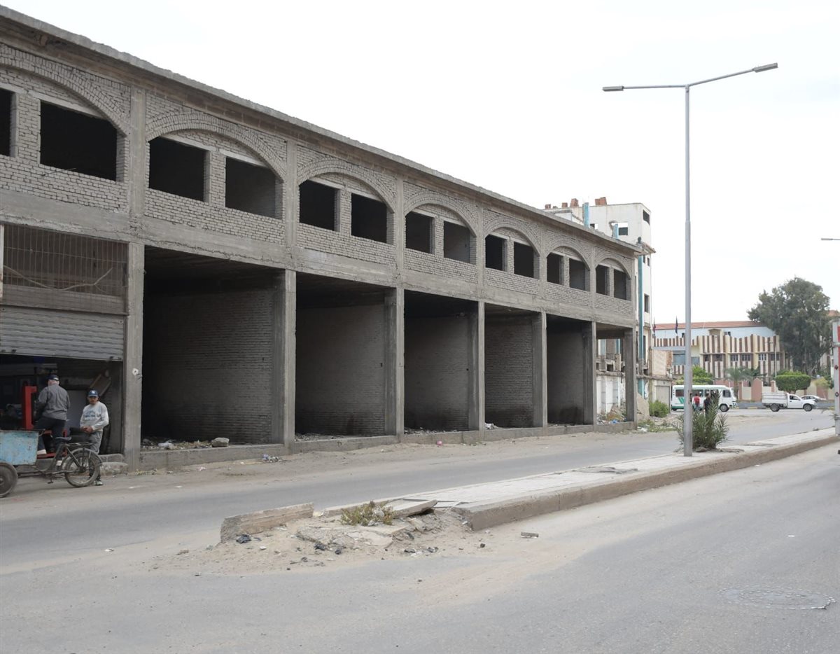 جولة محافظ بورسعيد بمساكن المطحن