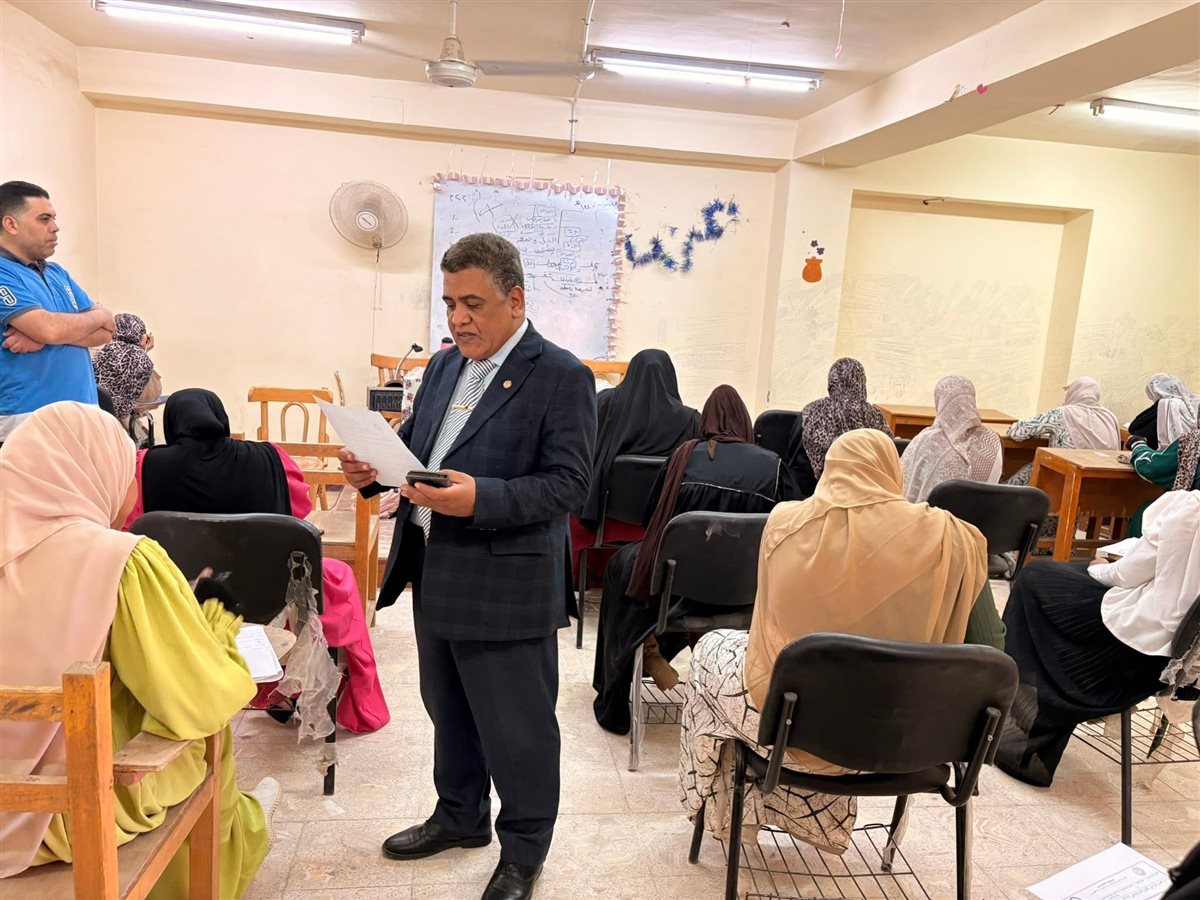 جولة تفقدية لجان اختبارات التخلف لكلية البنات الأزهرية&nbsp;