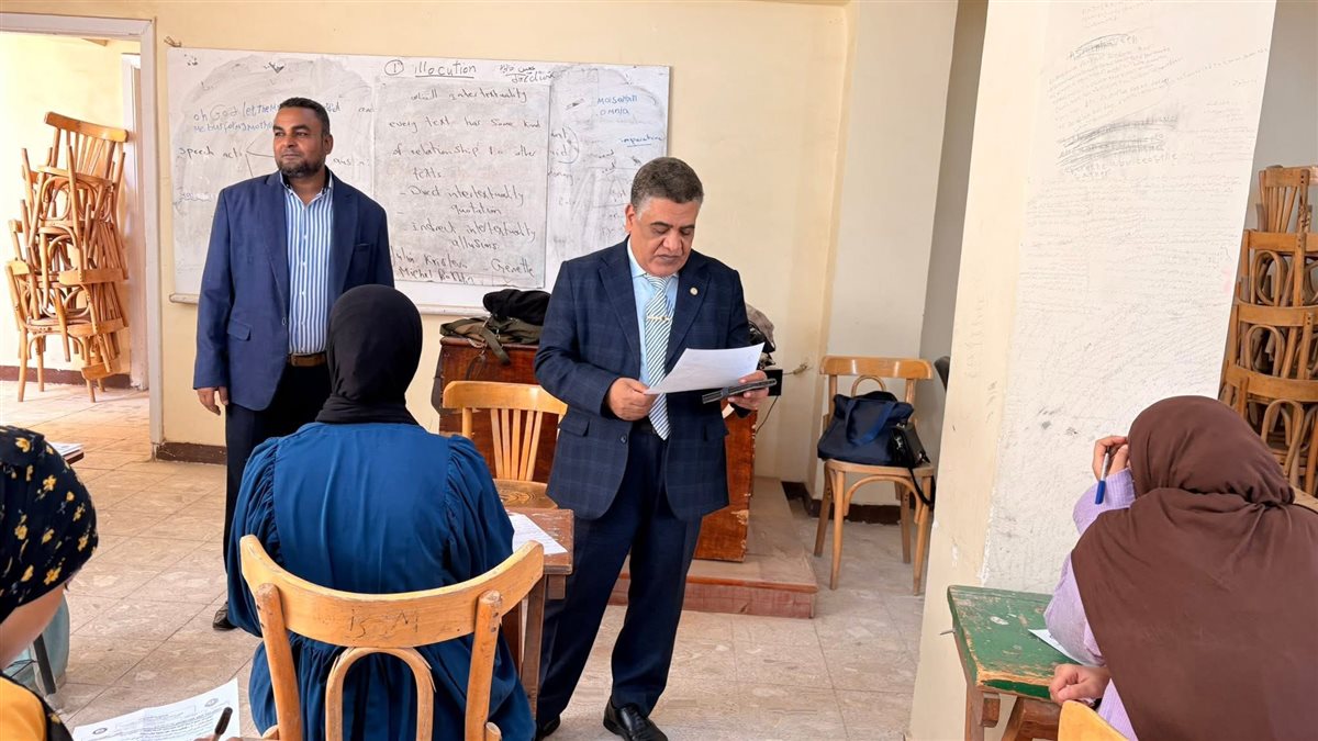 جولة تفقدية لجان اختبارات التخلف لكلية البنات الأزهرية&nbsp;