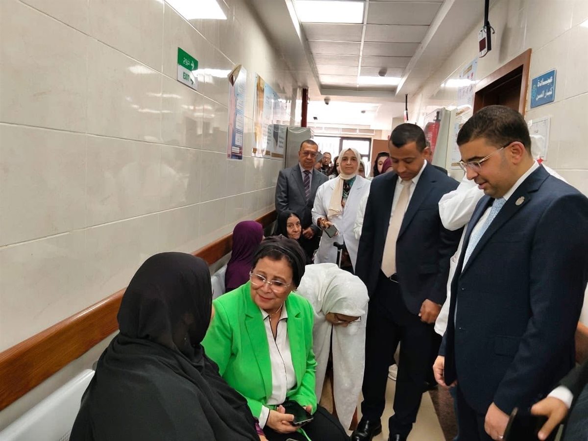 نائب وزير الصحة تزور وحدة طب أسرة العوامية بالأقصر