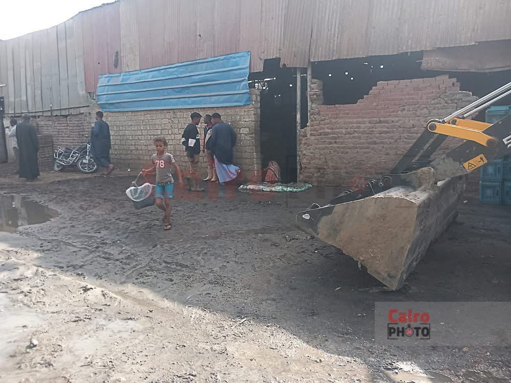 كسر خط طرد مياه بالجوايده في اسنا&nbsp;
