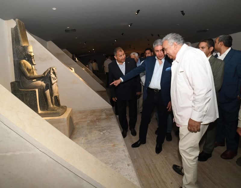 وزير السياحة يفتتح خبيئة الأقصر بالمتحف&nbsp;