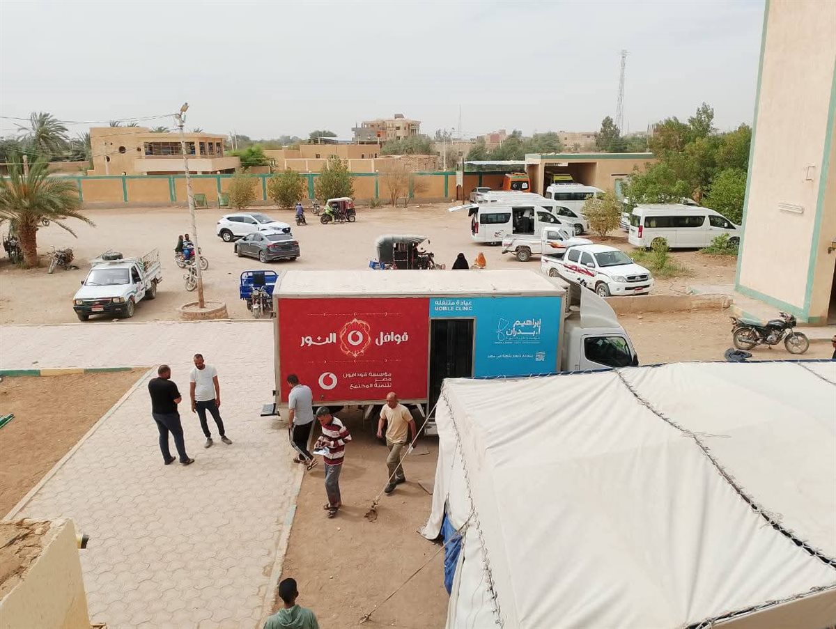 قوافل طبية بالوادى الجديد