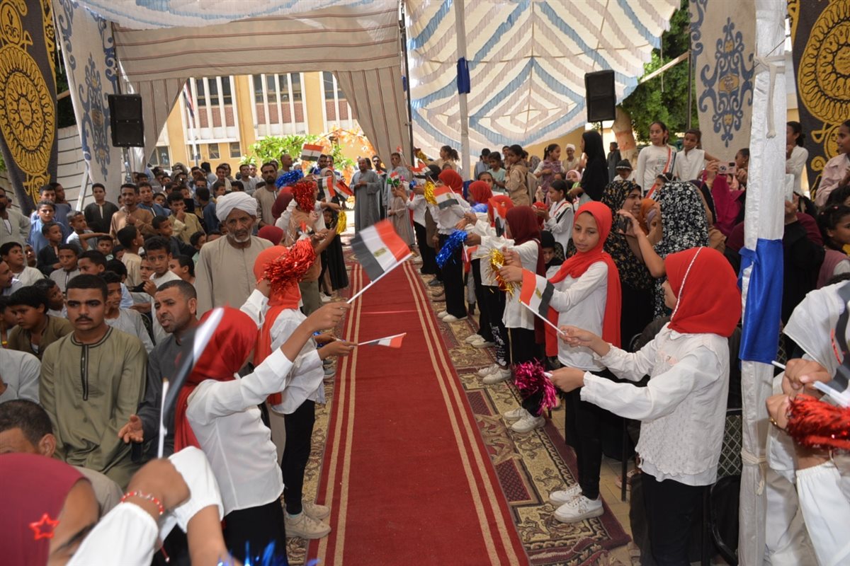 مؤتمر شعبي لمحافظ الأقصر بإسنا&nbsp;