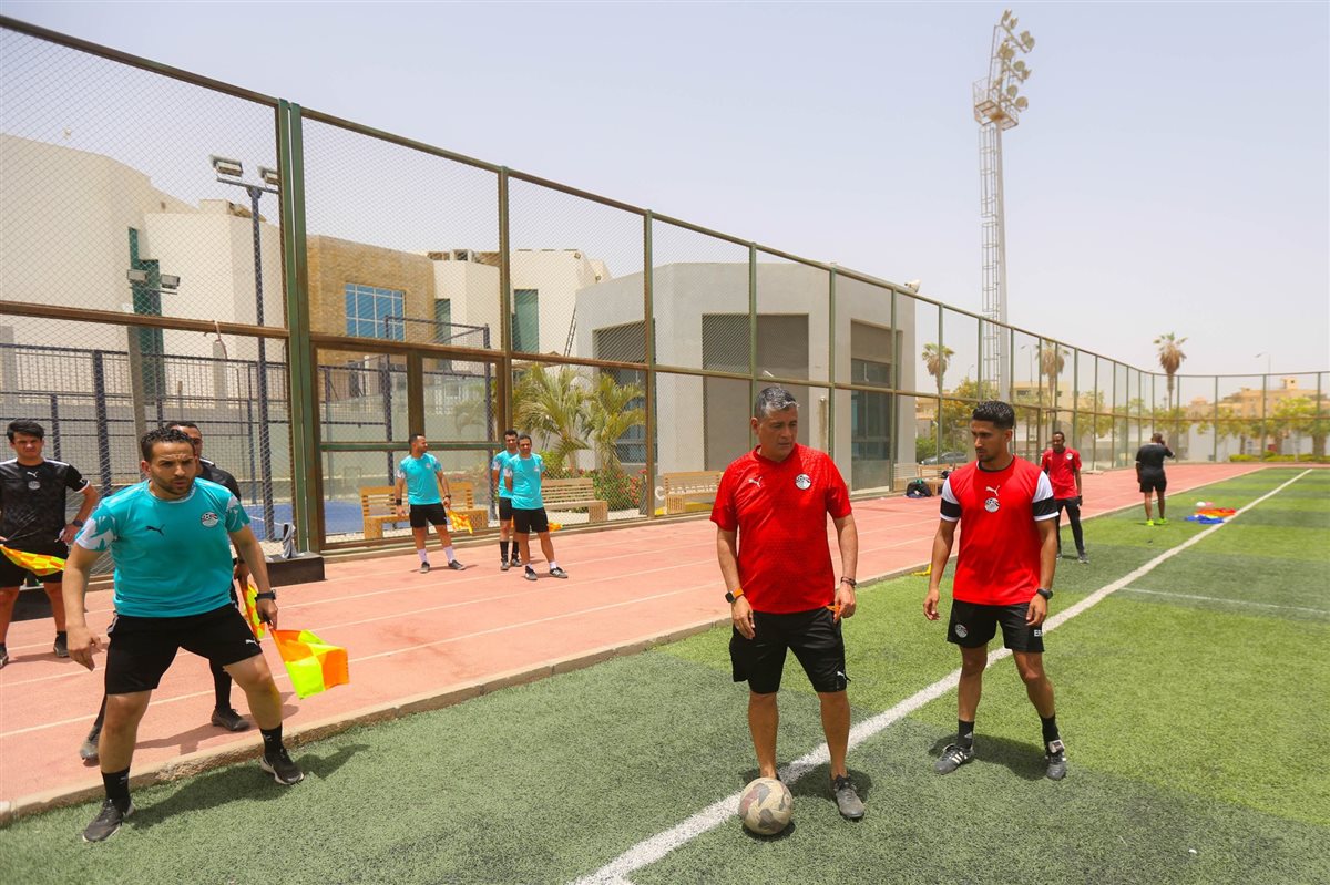 حكام الدوري الممتاز يخضون لتدريب عملي ونظري