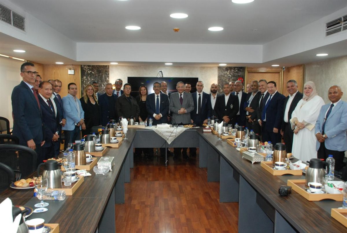 وزير الدولة للإعلام يلتقي رؤساء قنوات التليفزيون الخاصة