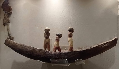 القطع الأثرية المختارة لشهر مايو