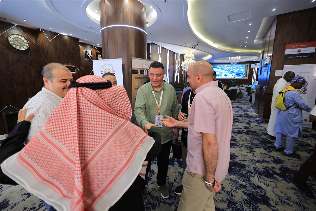 رئيس بعثة حج الجمعيات الأهلية يتفقد فنادق الحجاج بمكة المكرمة