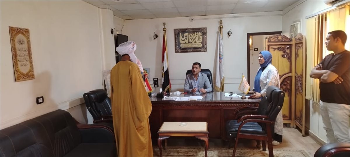 لقاء رئيس مركز أرمنت بالمواطنين&nbsp;