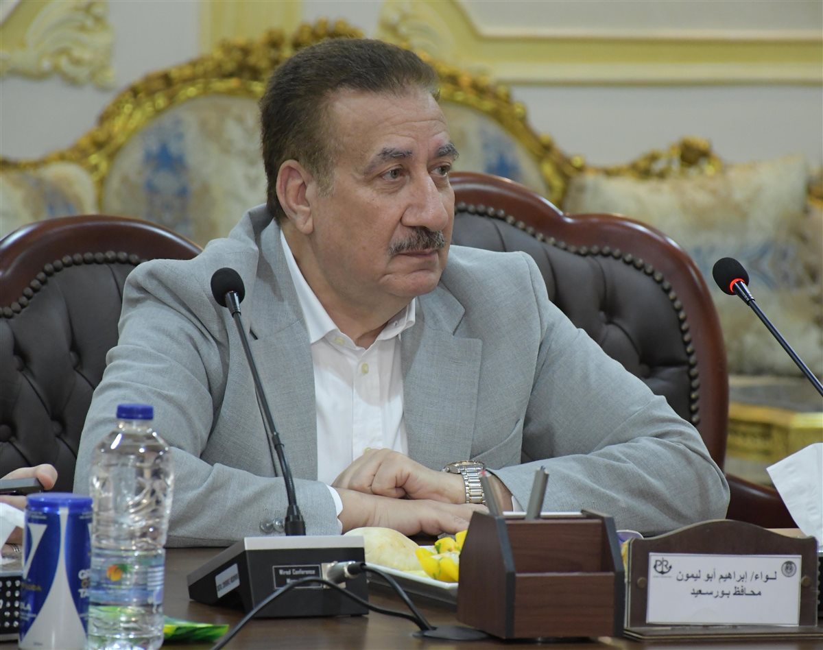 محافظ بورسعيد