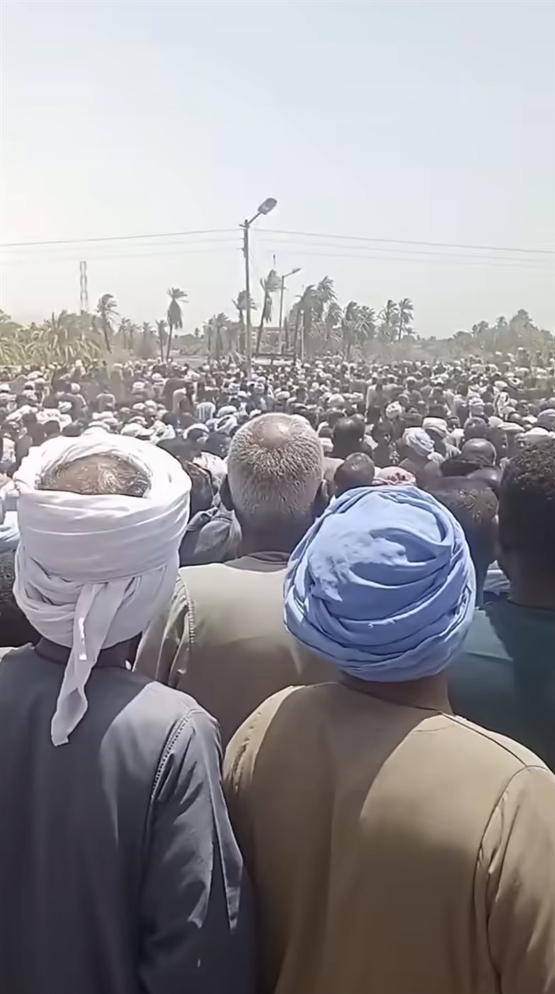 الآلاف يشيعون جثامين رجال المصالحات الأربعة بالأقصر&nbsp;