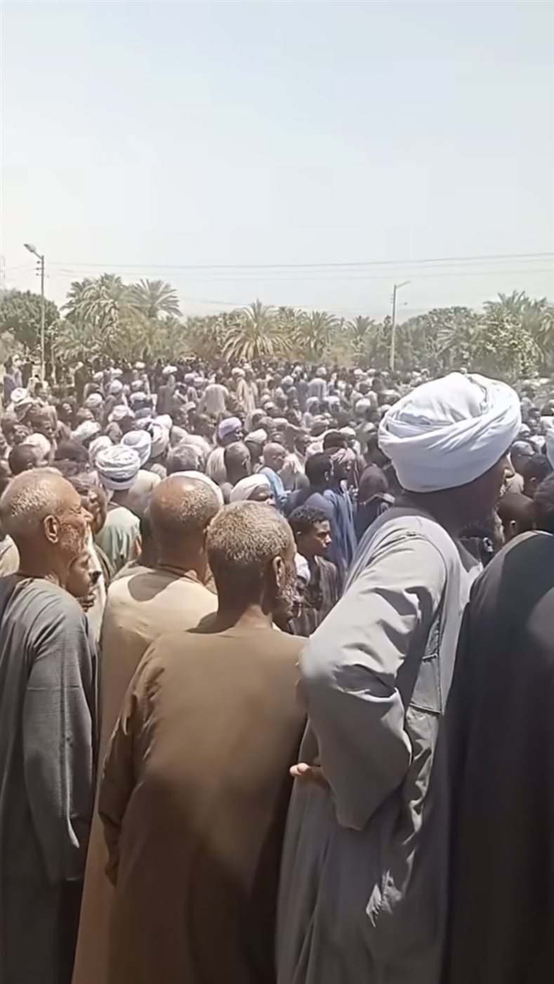 الآلاف يشيعون جثامين رجال المصالحات الأربعة بالأقصر&nbsp;