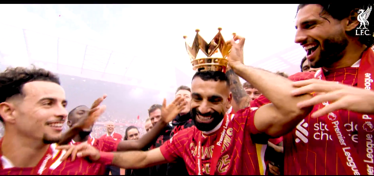 لقطات من الفيلم الوثائقي عن محمد صلاح