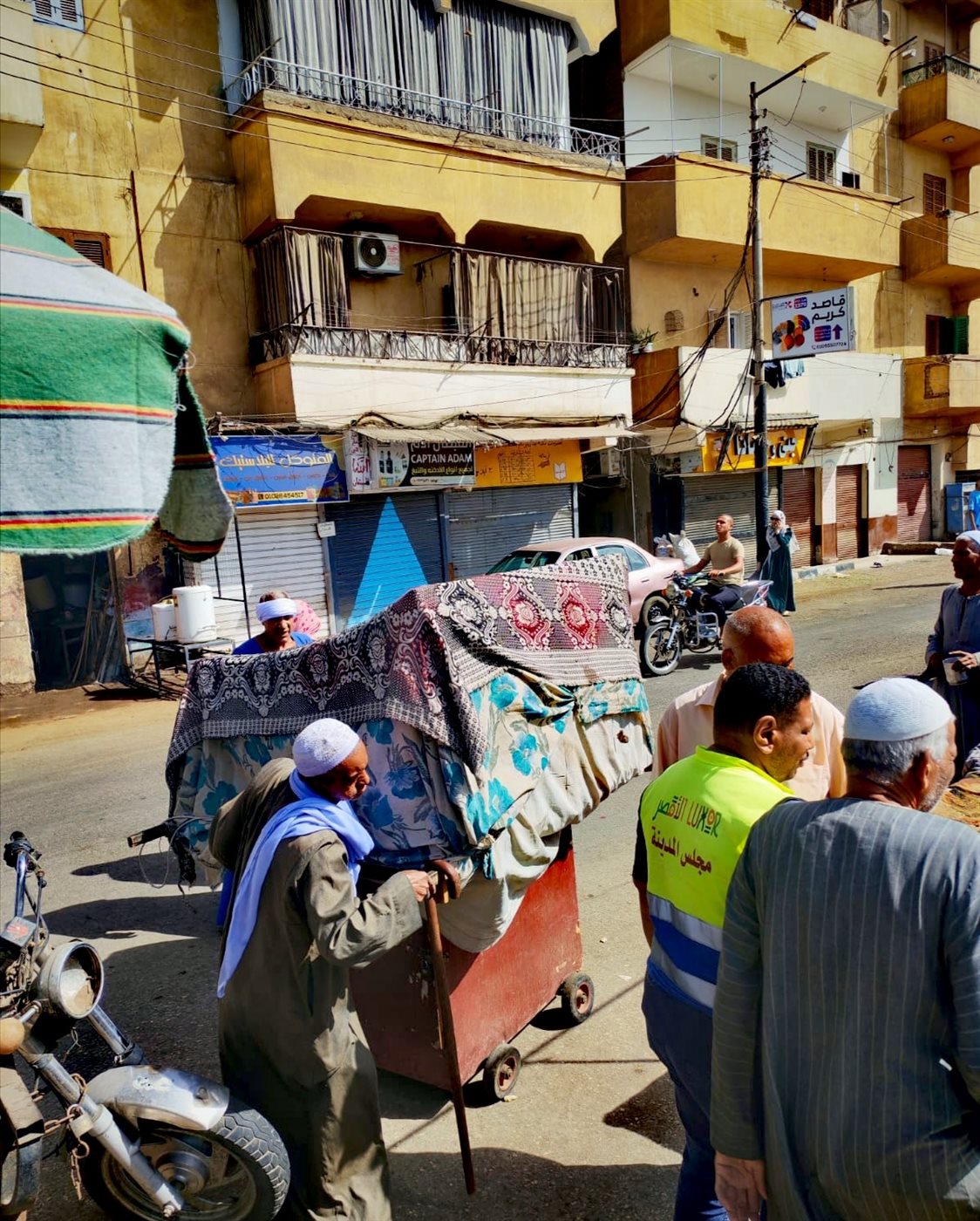 حملات لفرض الإنضباط بأسواق وشوارع الأقصر&nbsp;