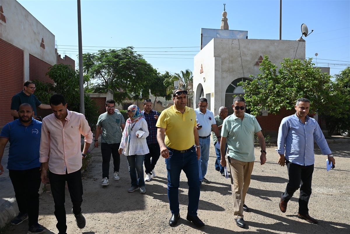 رئيس مياه الشرب بالجيزة يتفقد محطات وروافع الصرف الصحي بمركزي كرداسة ومنشأة القناطر