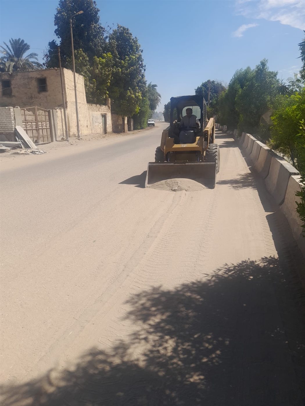حملات نظافة مكبرة بالقرنة&nbsp;