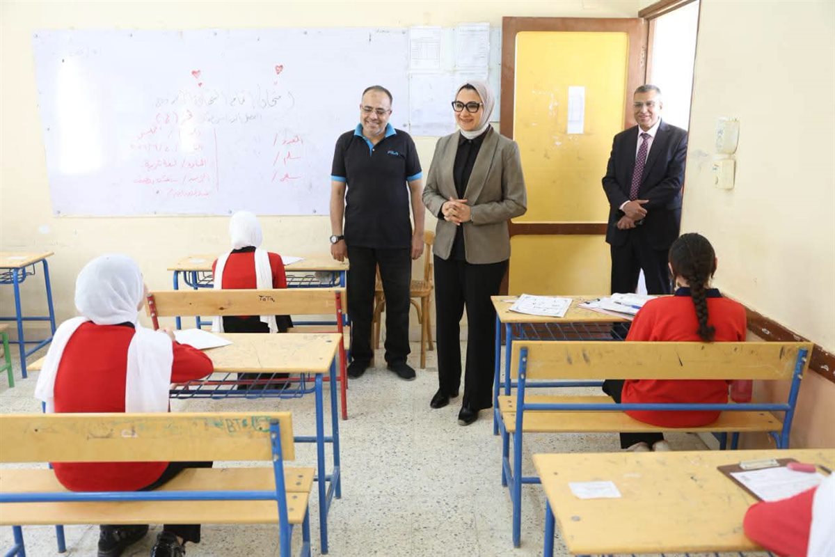 جانب من جولة محافظ الوادي الجديد